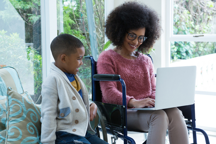 Parenting tips after a spinal cord injury