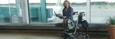 inspirational|P452E-3-BE01.jpg|Invacare Banjo P452E/3 rollator