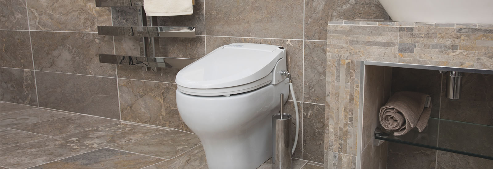 Abattant WC Japonais Aquatec Pure Bidet Invacare