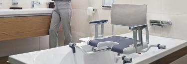 Sorrento Bathtub Swivel Seat lifestyle image