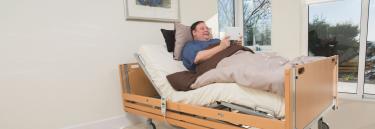 inspirational|OCTAVE BE06_1.jpg|The Invacare Octave Bariatric Bed