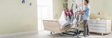 inspirational|BIRDIE EVO XPLUS BE02.jpg|The Invacare Birdie EVO XPLUS patient lifter