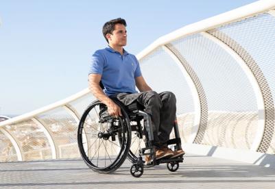 Manual wheelchair active