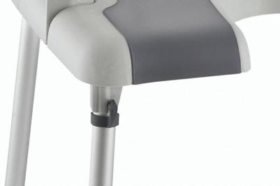 Foldable legs