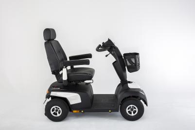cover|COMET PRO CV25.jpg|Invacare Comet Pro mobility scooter