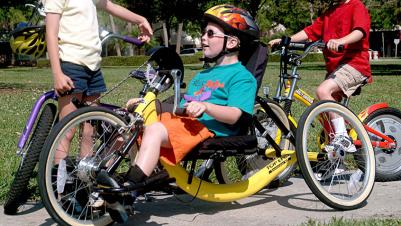 benefit|Product 2005 033.jpg|Sport wheelchair Top End XLT Junior yellow frame