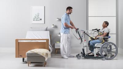 benefit|ISA5-846x476.jpg|The Invacare ISA standard stand assist lifter, patient and carer transfer from/to shower chair