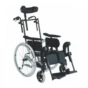 Rea Azalea Base manual wheelchair 3/4 angle view