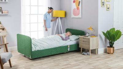 benefit|Nordbed4-846x476.jpg|The Invacare Nordbed Ultra Medical Bed with green cover