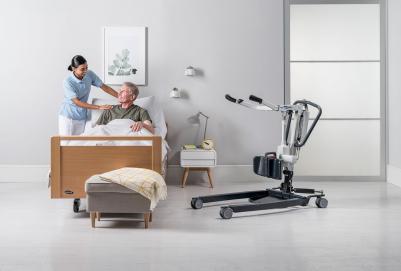 benefit|ISA-PLUS-BE01.jpg|The Invacare ISA Plus patient lifter