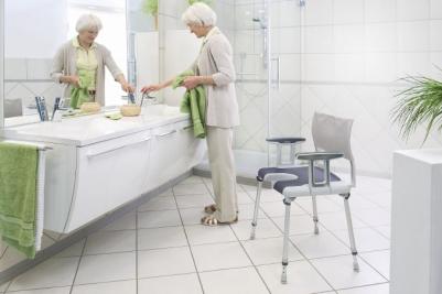 Sorrento shower chair 1