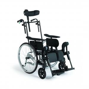 Rea Azalea Base manual wheelchair 3/4 angle view
