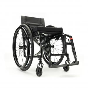 cover_main|COMPACT 2.0 CV07.jpg|Manual wheelchair Küschall Compact black frame