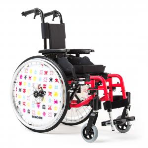 cover_main|A3JUNIOR CV41_frei2.jpg|Manual wheelchair Invacare Action 3 Junior