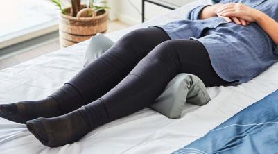 Lejrelte Pad Low folded under knees
